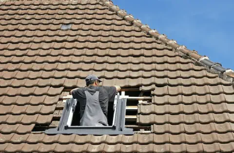 Pose de velux - Corcoué sur Logne